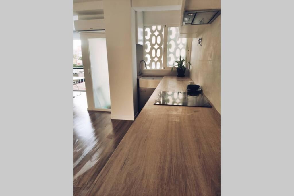 Apartamento Recien Reformado En Primera Linea Con Vistas A La Playa De La Almadraba Benicàssim Exterior foto